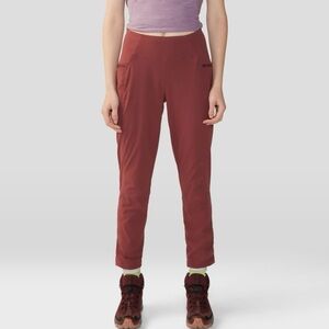 Mountain Hardware Dynama High-Rise Ankle Pant in the color pluot